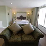 Thistlebank Townhouse