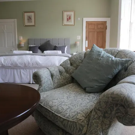 Thistlebank Townhouse Guest house *