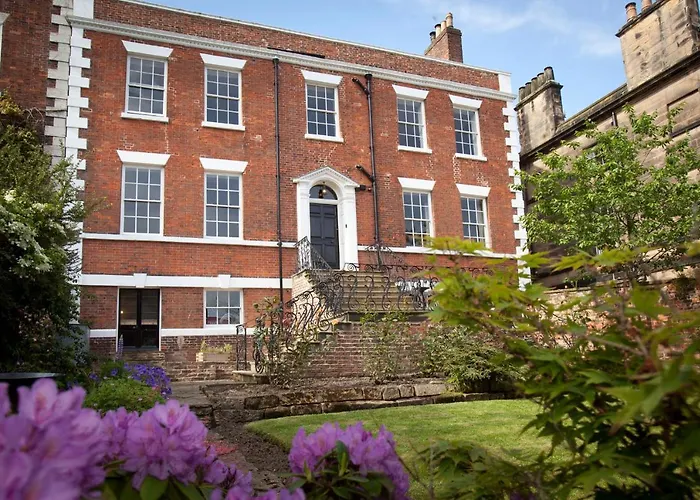 Thistlebank Townhouse Whitby