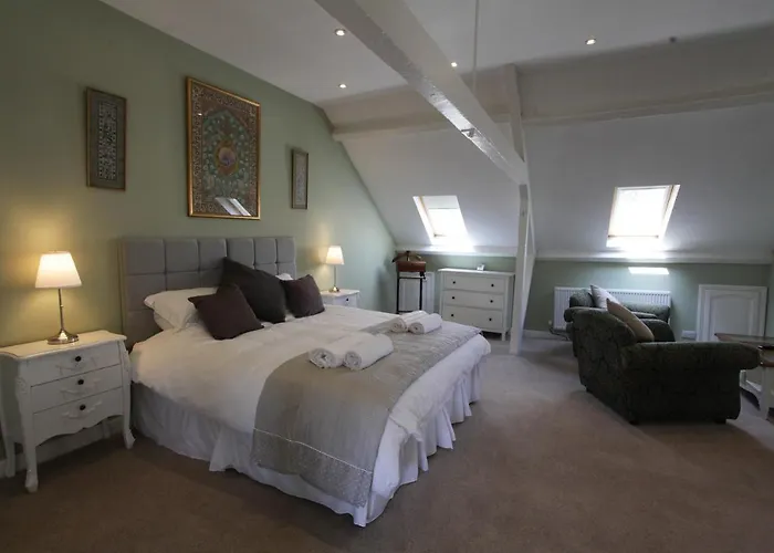 Thistlebank Townhouse 4*