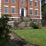 Thistlebank Townhouse 招待所 惠特比